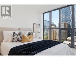 1507 - 110 Charles Street E, Toronto, ON M4Y1T5 Photo 12