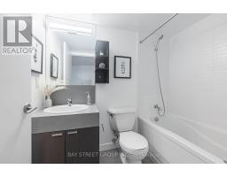 1507 - 110 Charles Street E, Toronto, ON M4Y1T5 Photo 19