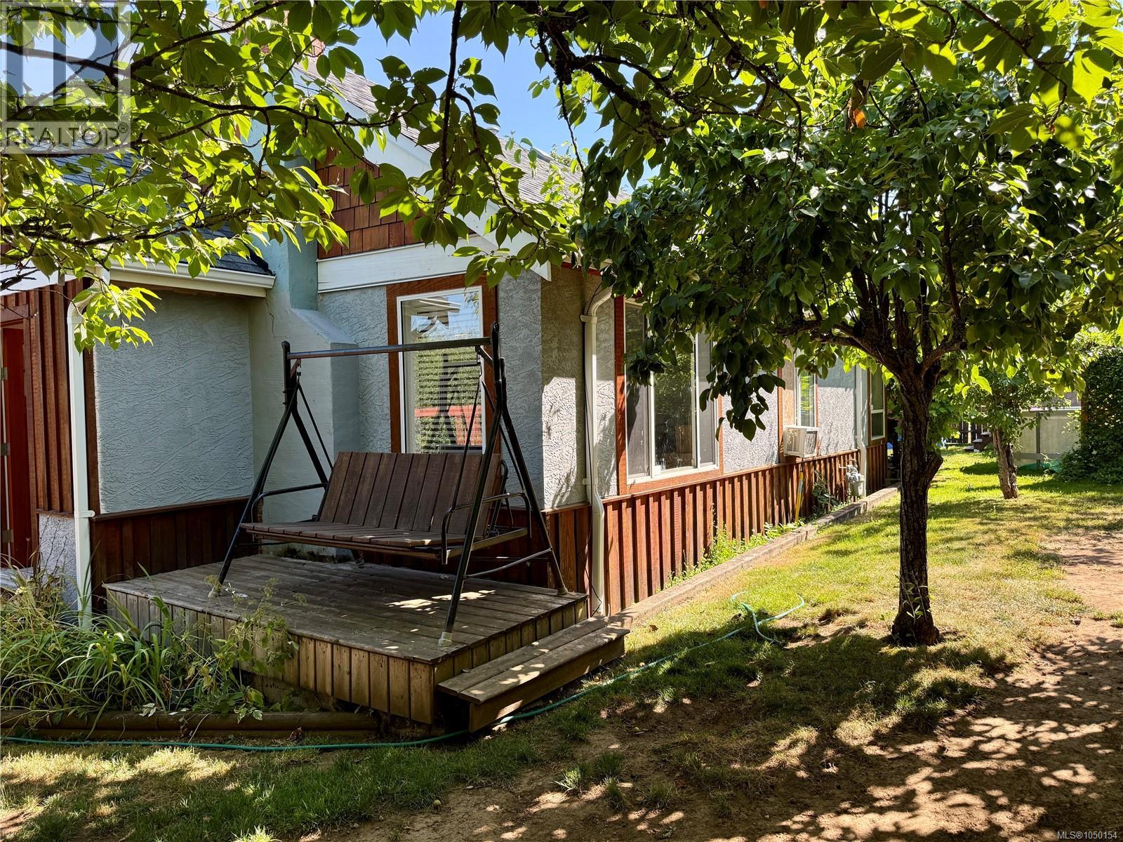 4021 8th Ave - 8