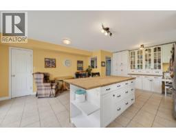 Bedroom - 1260 Thompson Court, Kamloops, BC V0K2J0 Photo 11