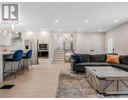883 Francis Road, Burlington, ON L7T3Y3 Photo 9