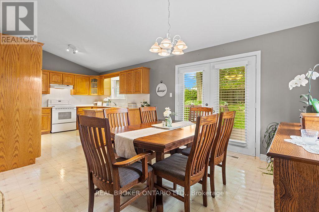 411 OLDE VILLAGE LANE - Image 13