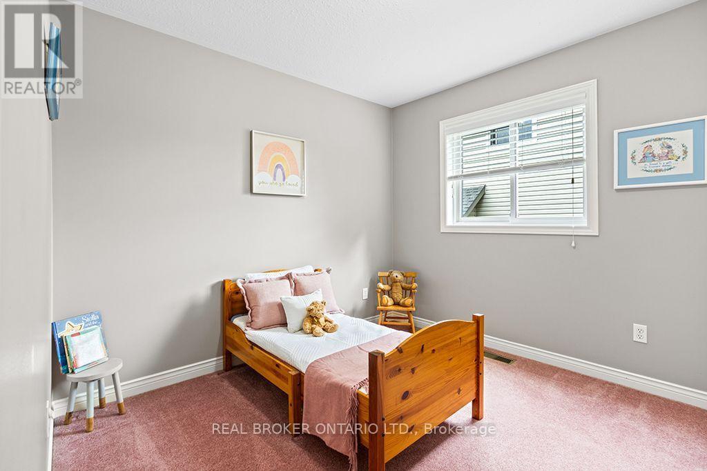 411 OLDE VILLAGE LANE - Image 21
