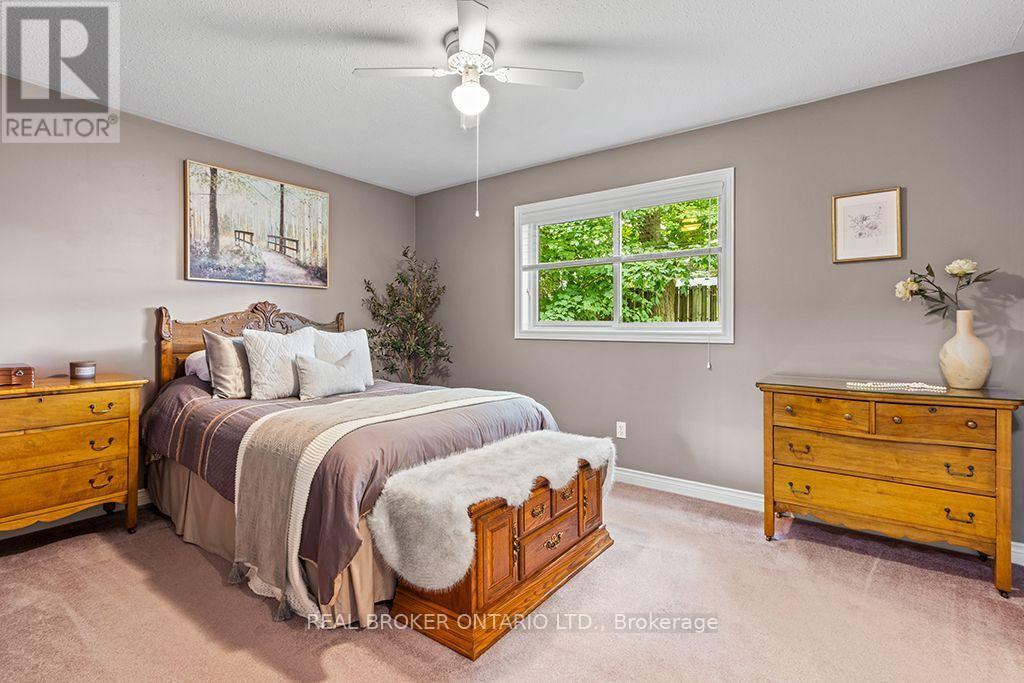 411 OLDE VILLAGE LANE - Image 24