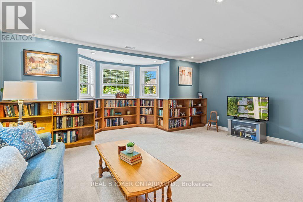 411 OLDE VILLAGE LANE - Image 29