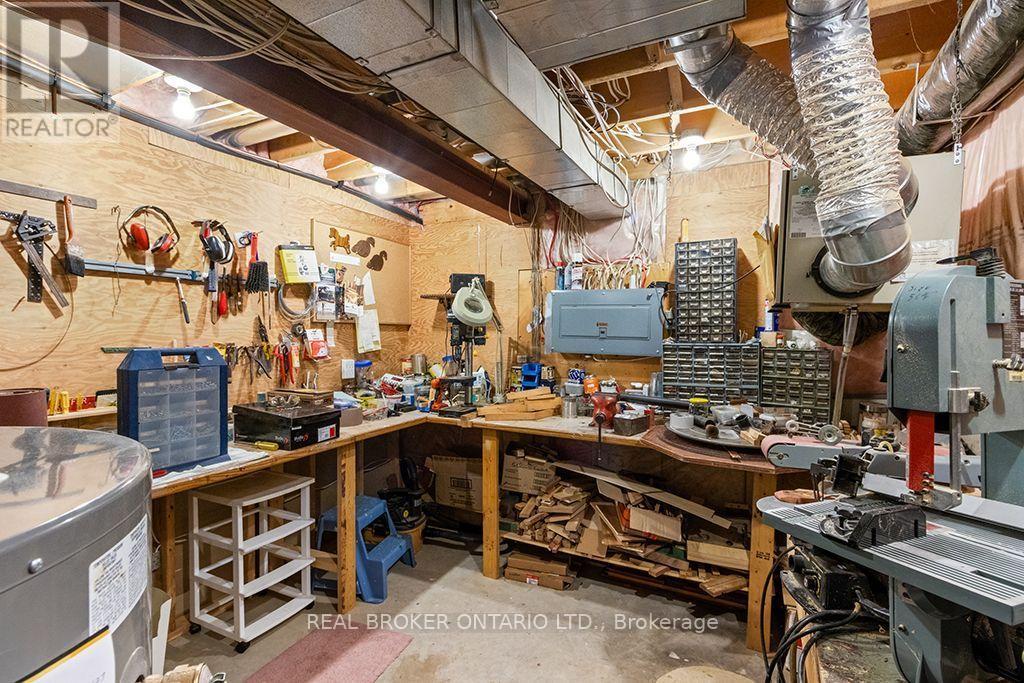 411 OLDE VILLAGE LANE - Image 31