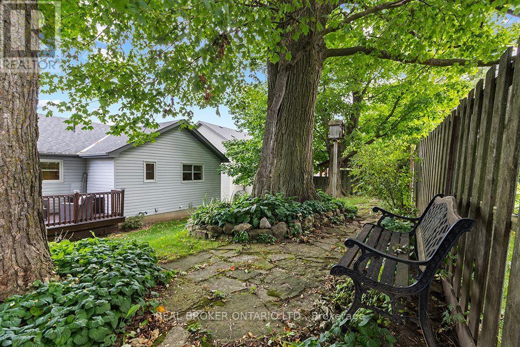411 OLDE VILLAGE LANE - Image 42