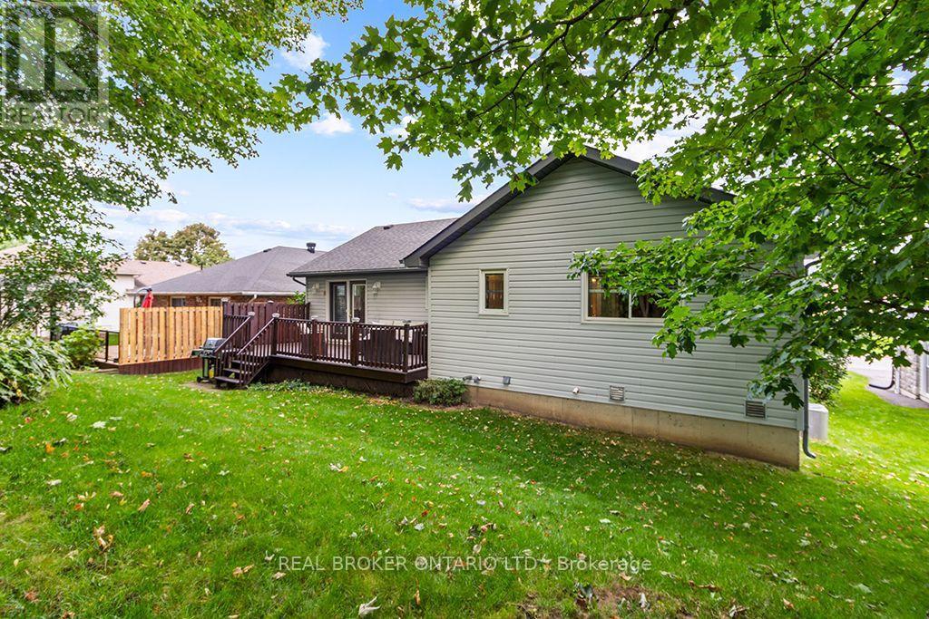 411 OLDE VILLAGE LANE - Image 43