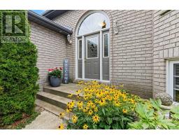 Family room - 411 Olde Village Lane, Shelburne, ON L9V3A4 Photo 6