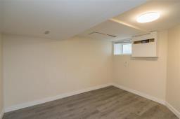 1044 Byng Place, Winnipeg, MB R3T0Y8 Photo 17