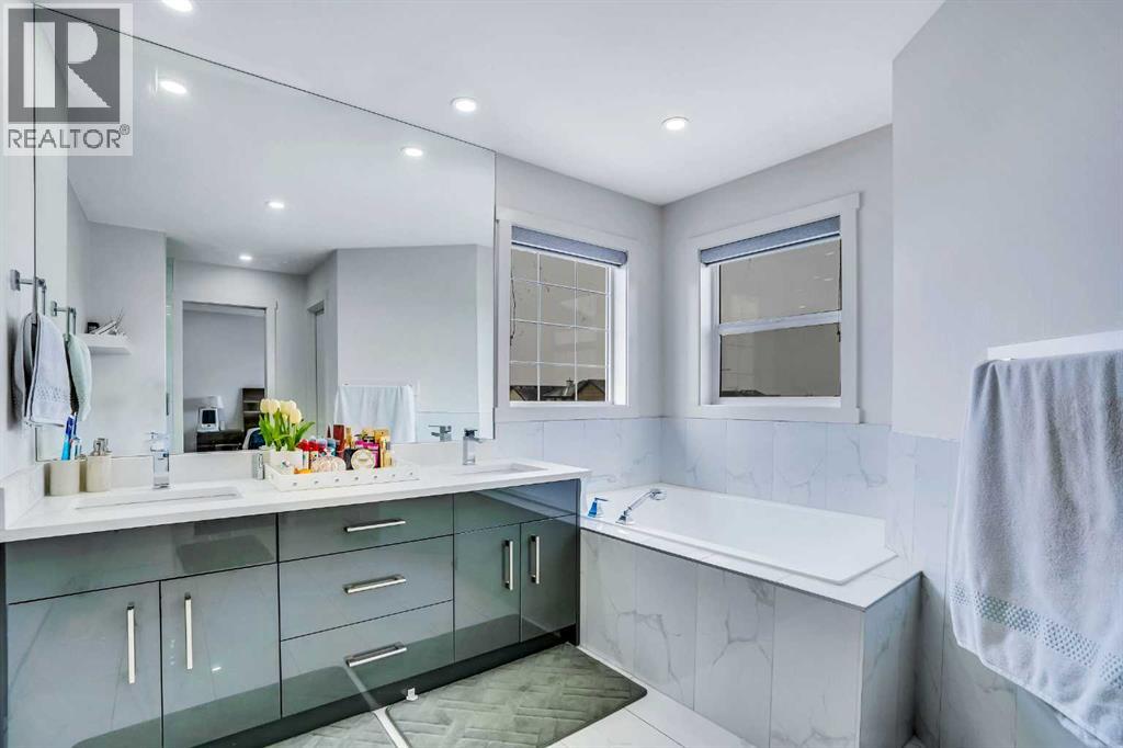 282 Saddlefield Place NE - 39