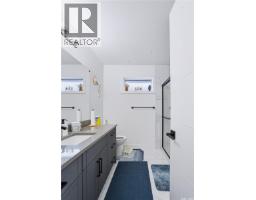 164 Thakur Street, Saskatoon, SK S7W1C4 Photo 19