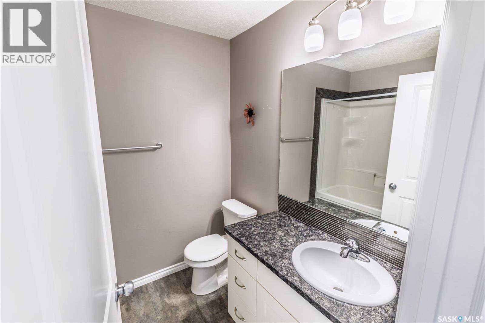 508 940 Bradley STREET, Moose Jaw — photo 23
