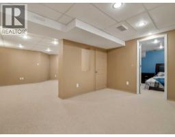 123 Stoney Crescent W, Lethbridge, AB T1K7B2 Photo 30