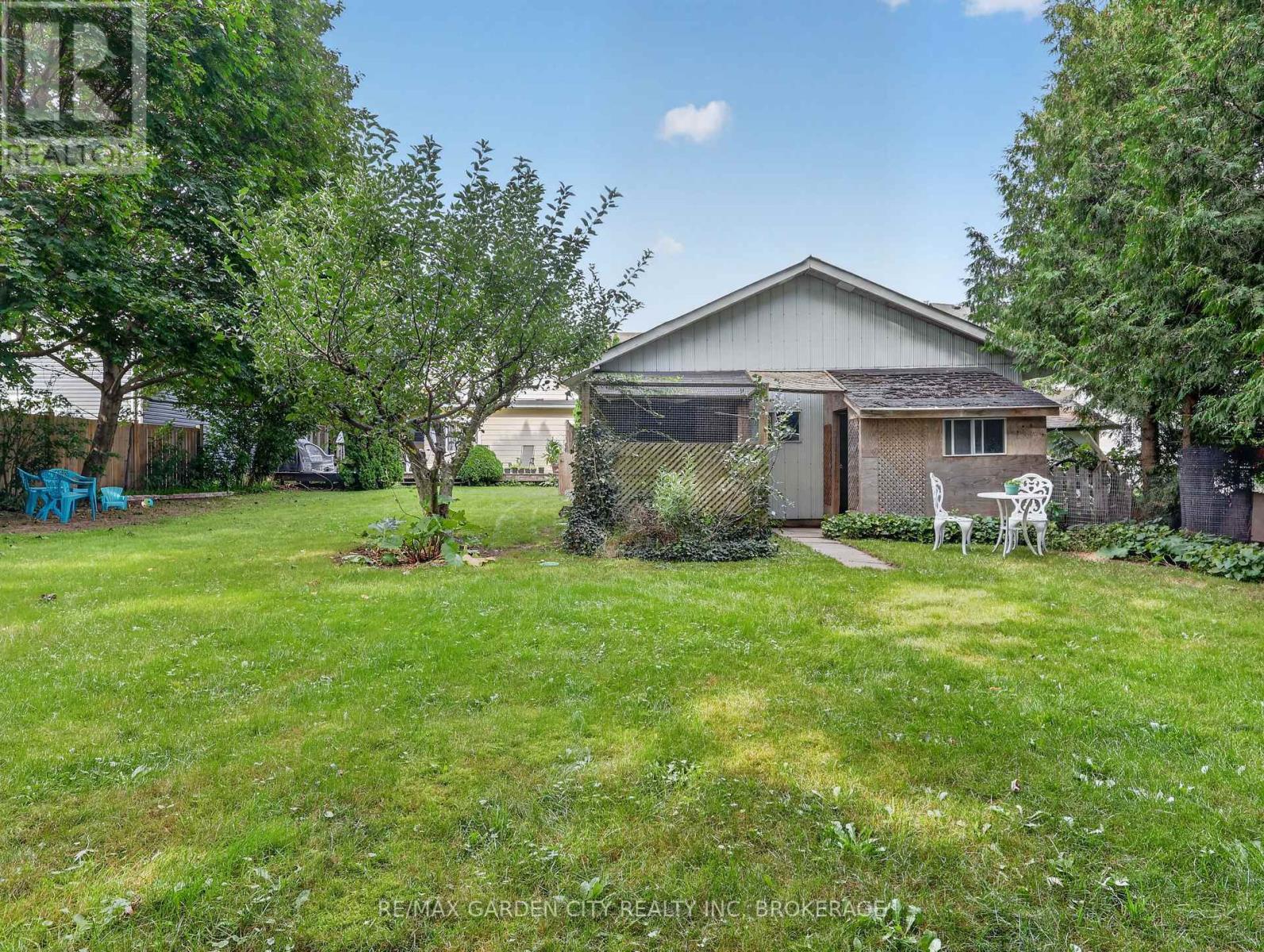 2760 PRINCE WILLIAM STREET - 32