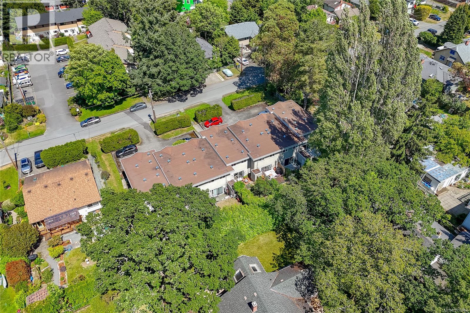 4 869 Swan Street, Saanich