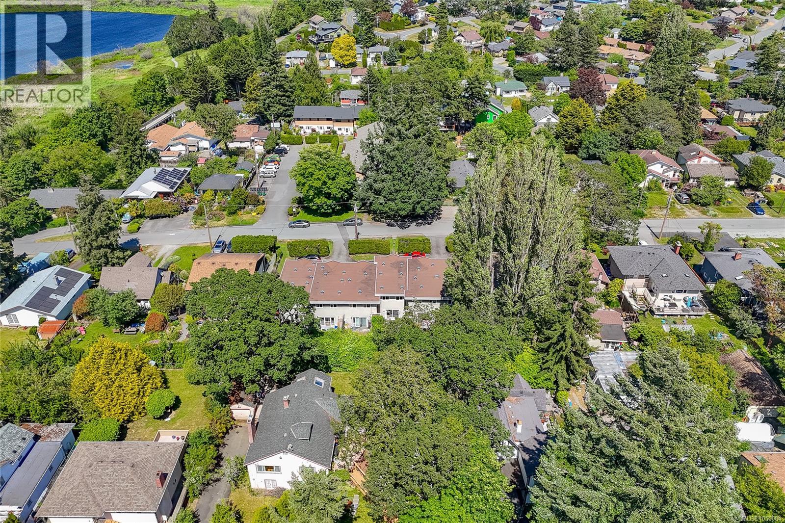 4 869 Swan Street, Saanich