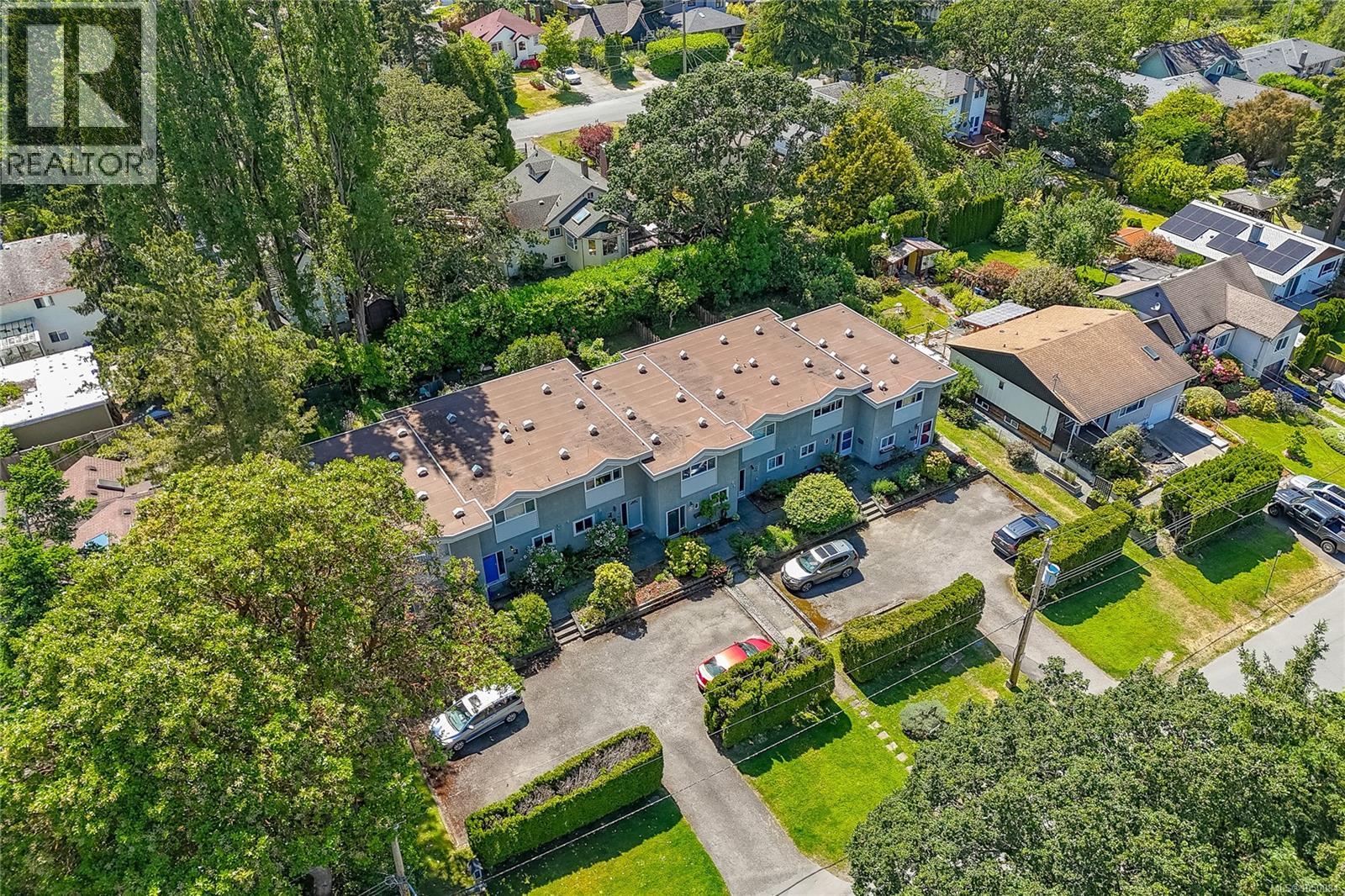 4 869 Swan Street, Saanich