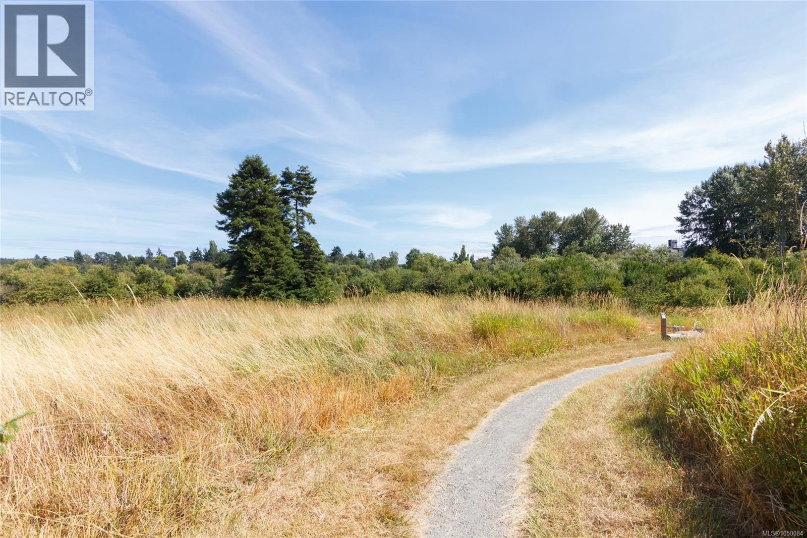4 869 Swan Street, Saanich