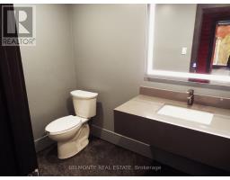 944 Simcoe Street N, Oshawa, ON L1G4W2 Photo 8