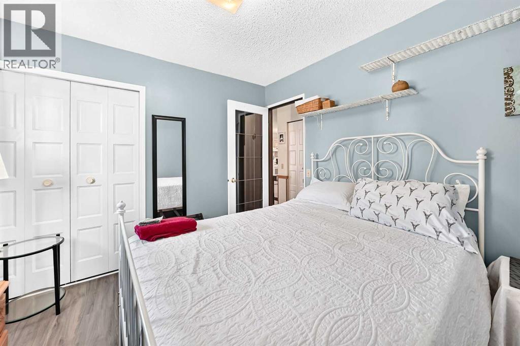 3528 50 Avenue, Innisfail
