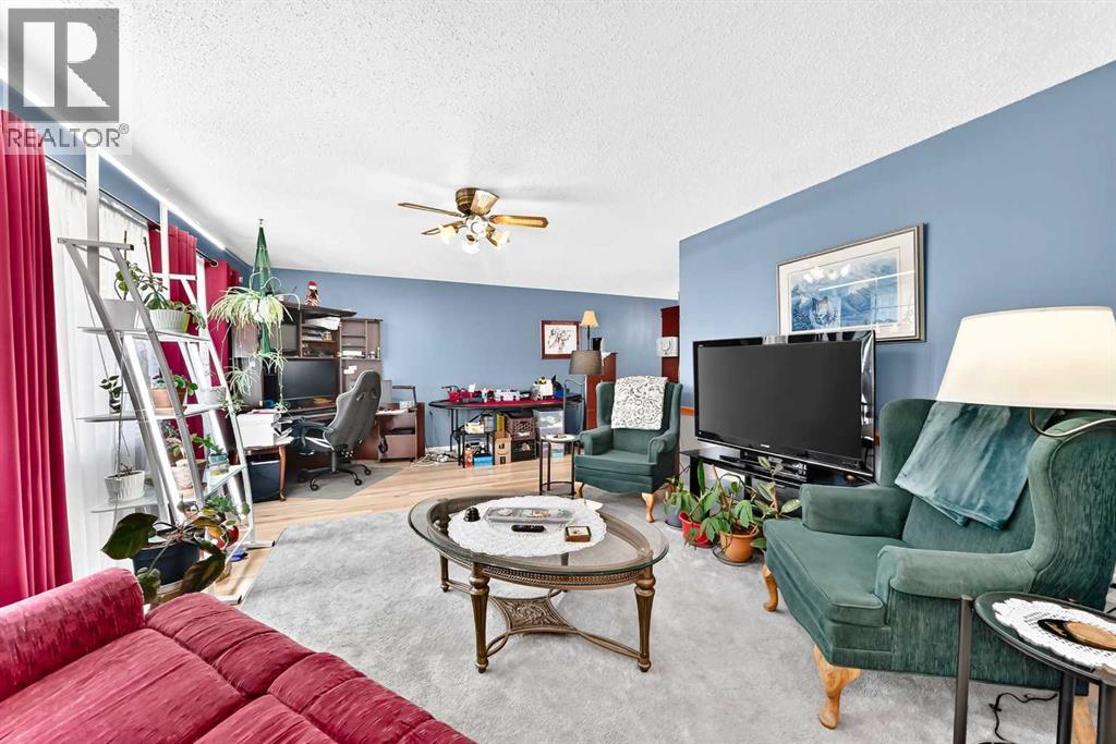 3528 50 Avenue, Innisfail