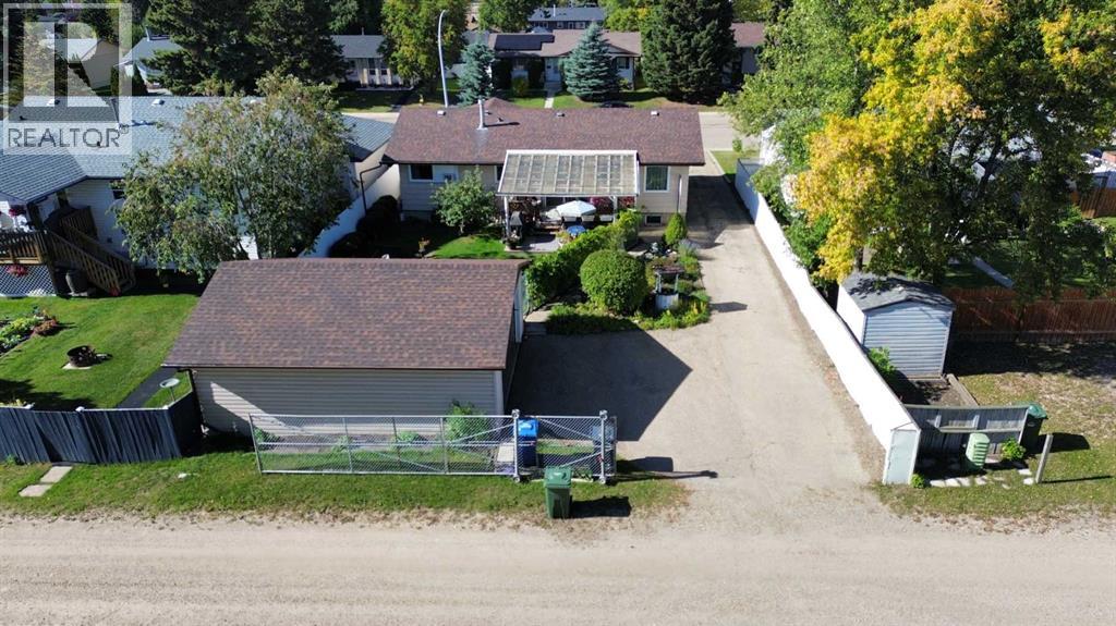 3528 50 Avenue, Innisfail