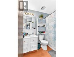 4pc Bathroom - 3528 50 Avenue, Innisfail, AB T4G1J1 Photo 16