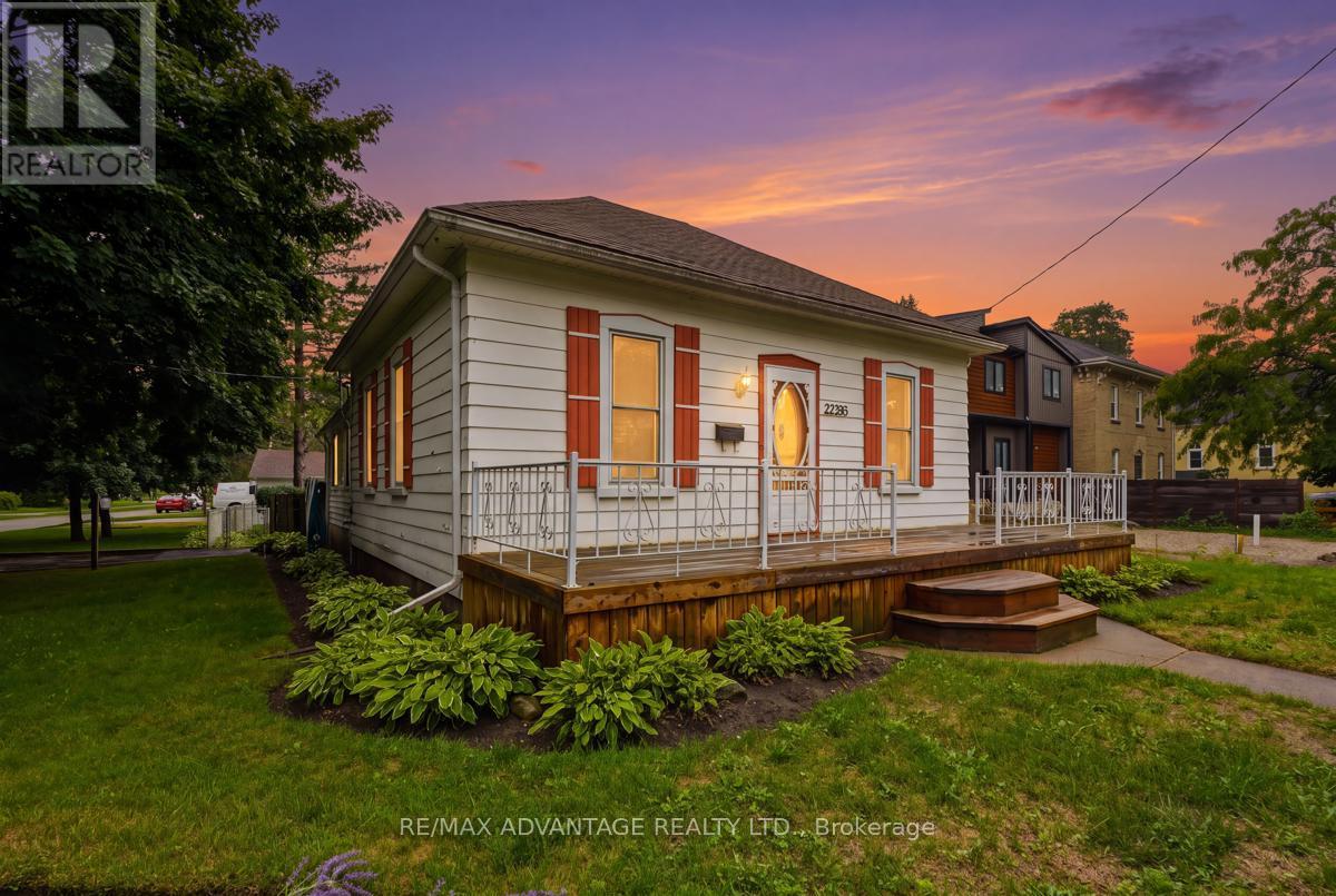 22383 ADELAIDE ROAD, Strathroy-Caradoc (Mount Brydges)