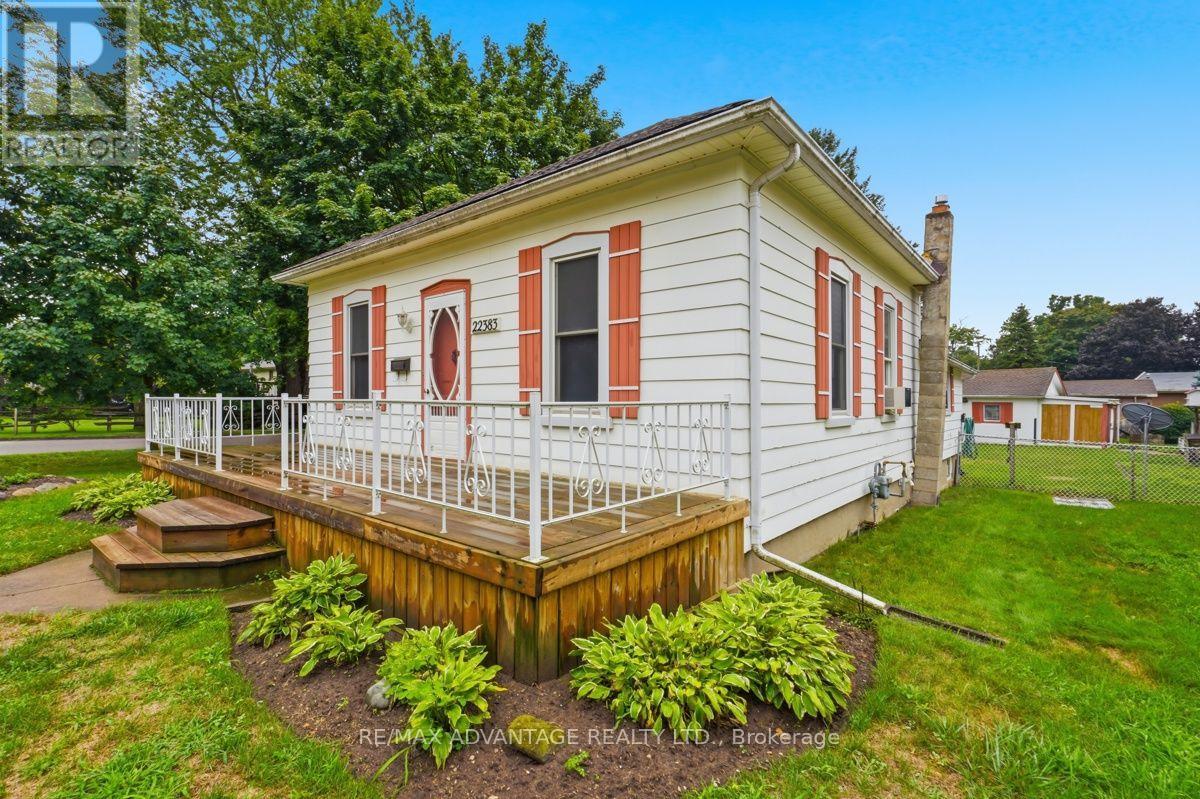 22383 ADELAIDE ROAD - 10