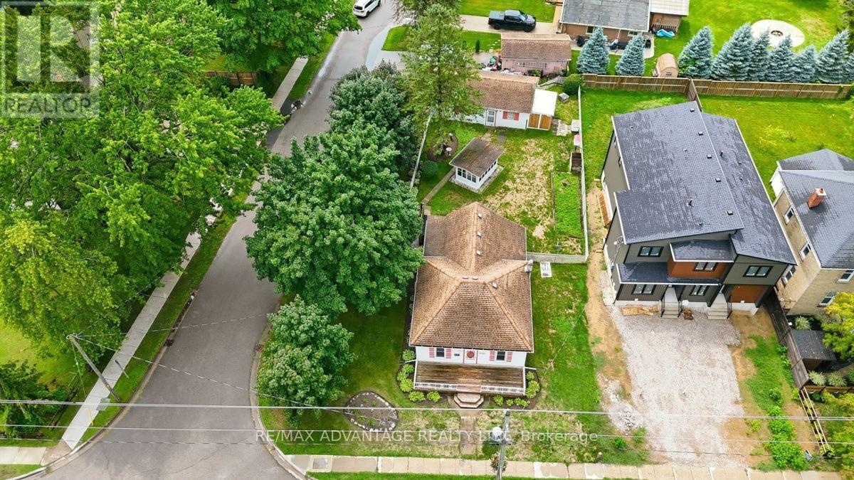 22383 ADELAIDE ROAD, Strathroy-Caradoc (Mount Brydges) — photo 3