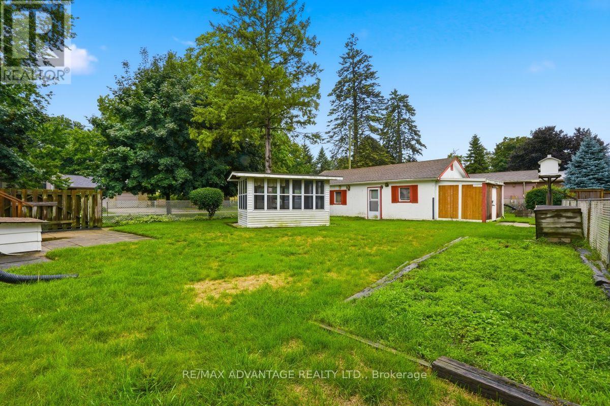 22383 ADELAIDE ROAD - 34