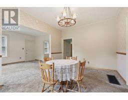 22383 Adelaide Road, Strathroy Caradoc, ON N0L1W0 Photo 19