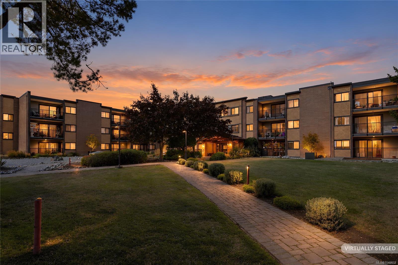 #113 1870 McKenzie Ave - 23