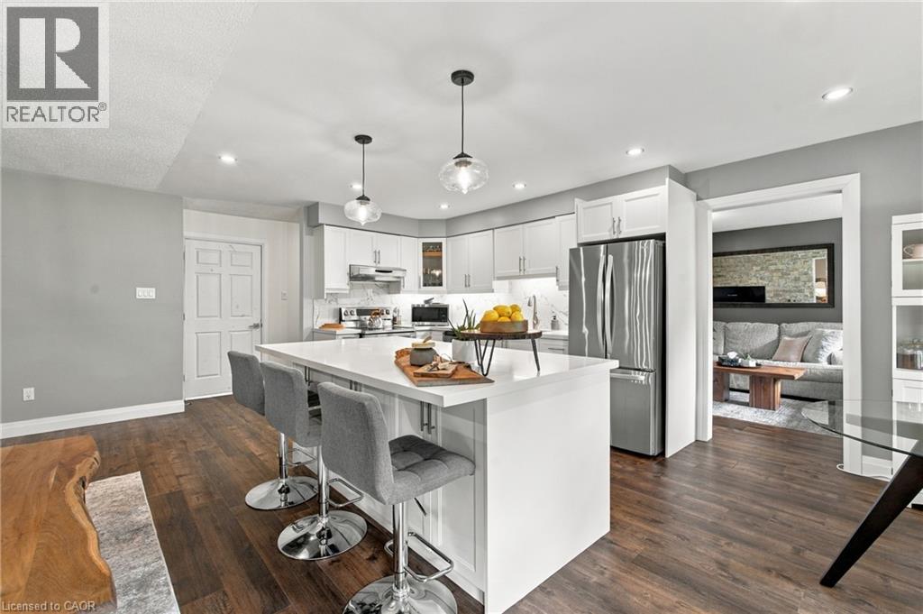 63 OAKRIDGE Avenue - 13