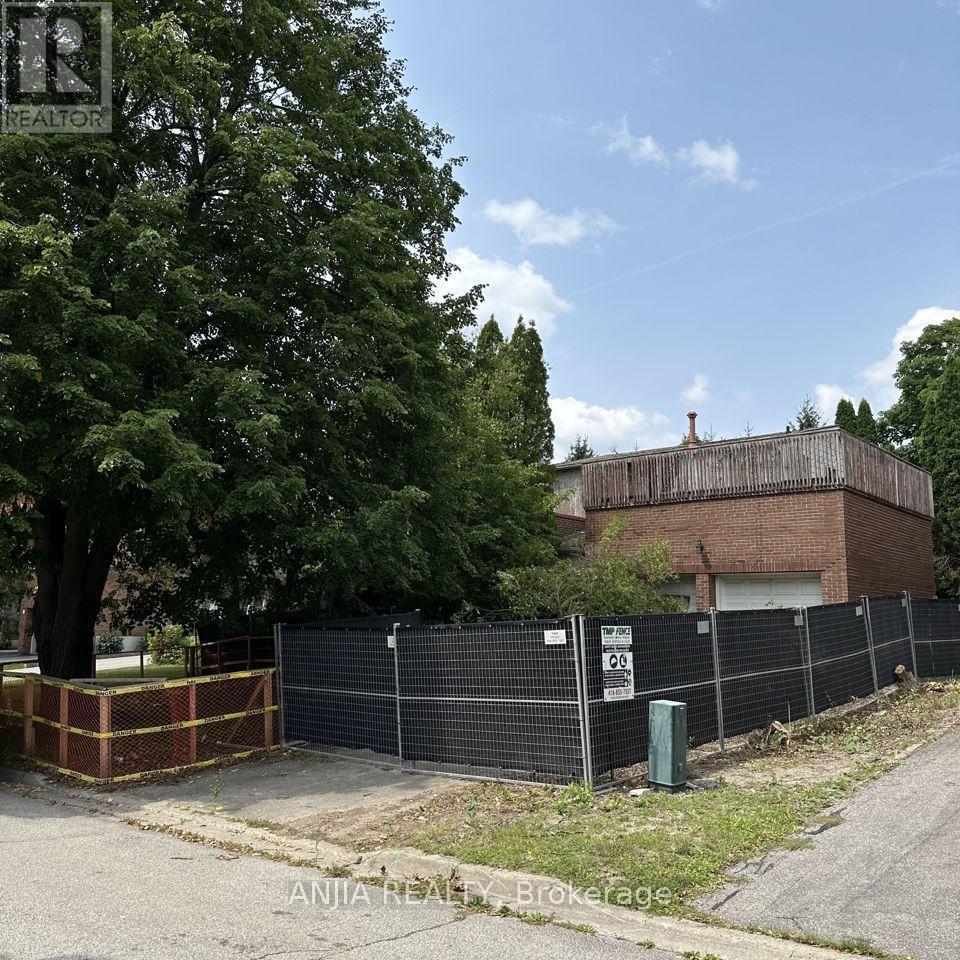 36 JONDAN CRESCENT, Markham (Royal Orchard) — photo 7