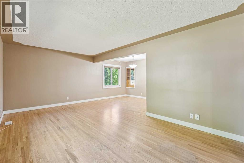 5428 Centre A Street NE - 4