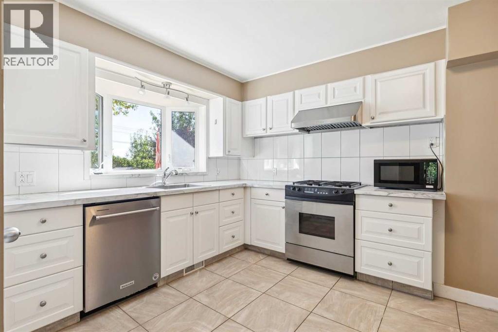 5428 Centre A Street NE - 12
