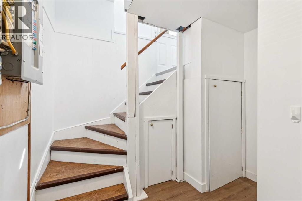 5428 Centre A Street NE - 34