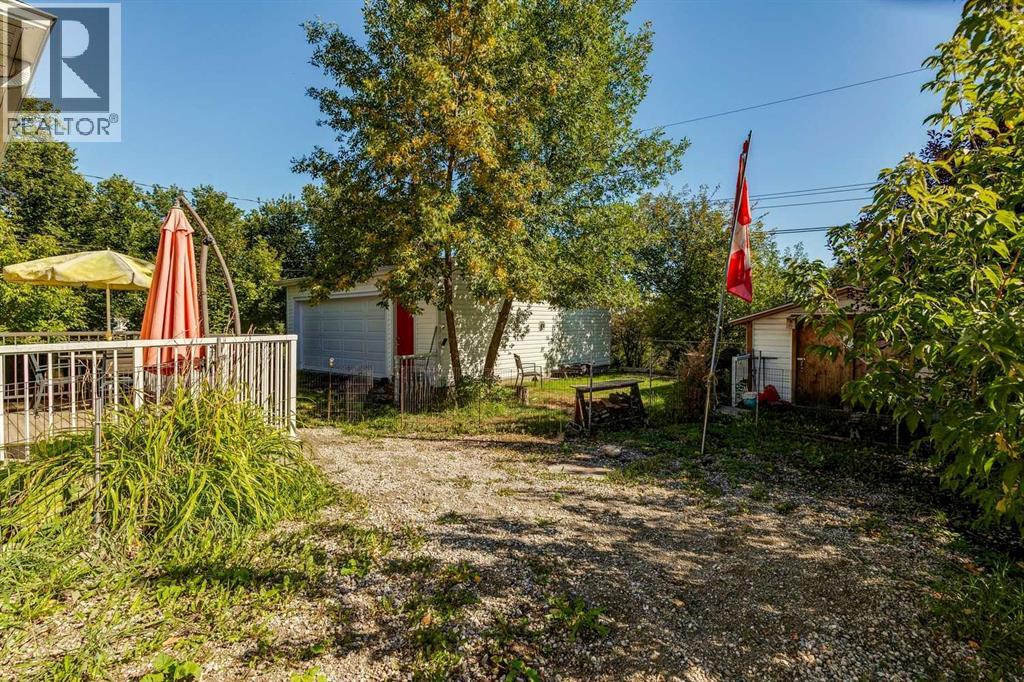 5428 Centre A Street NE - 39