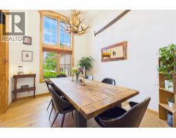 5pc Ensuite bath - 188 Penrose Court, Penticton, BC V2A9B6 Photo 10