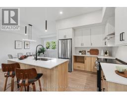 7 Attwood Crescent, Ottawa, ON K2E5B1 Photo 8