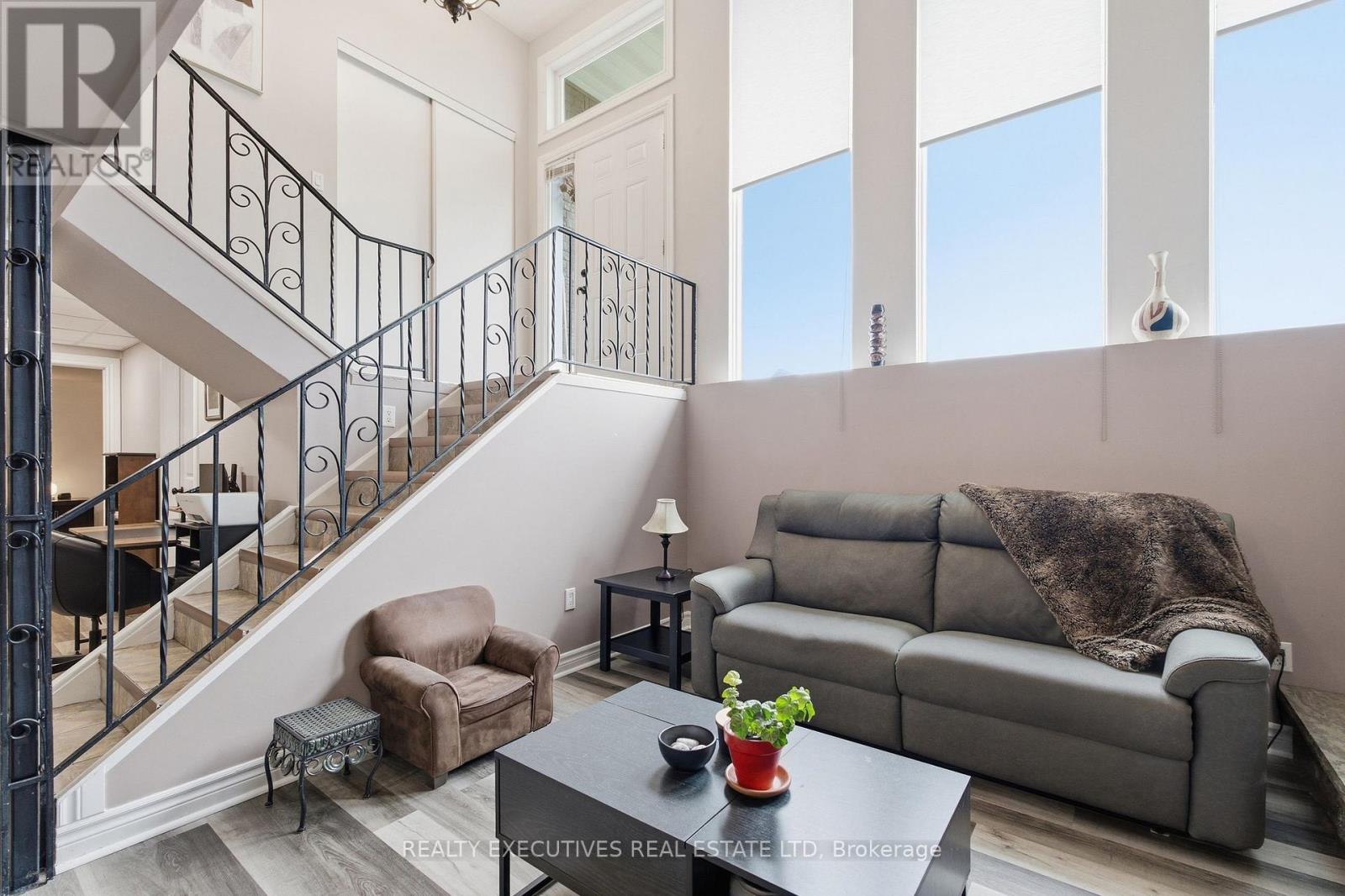 175 ROXANNE STREET - Image 13