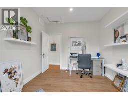 264 Douglas Avenue, Penticton, BC V2A2T8 Photo 17