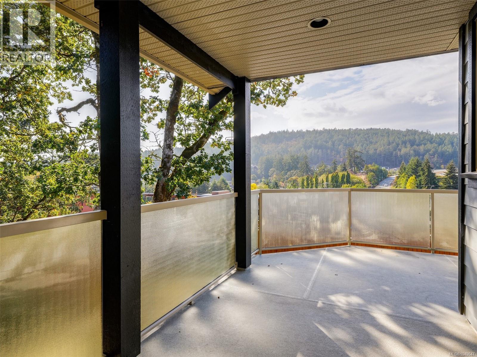 424 Nursery Hill Dr - 40