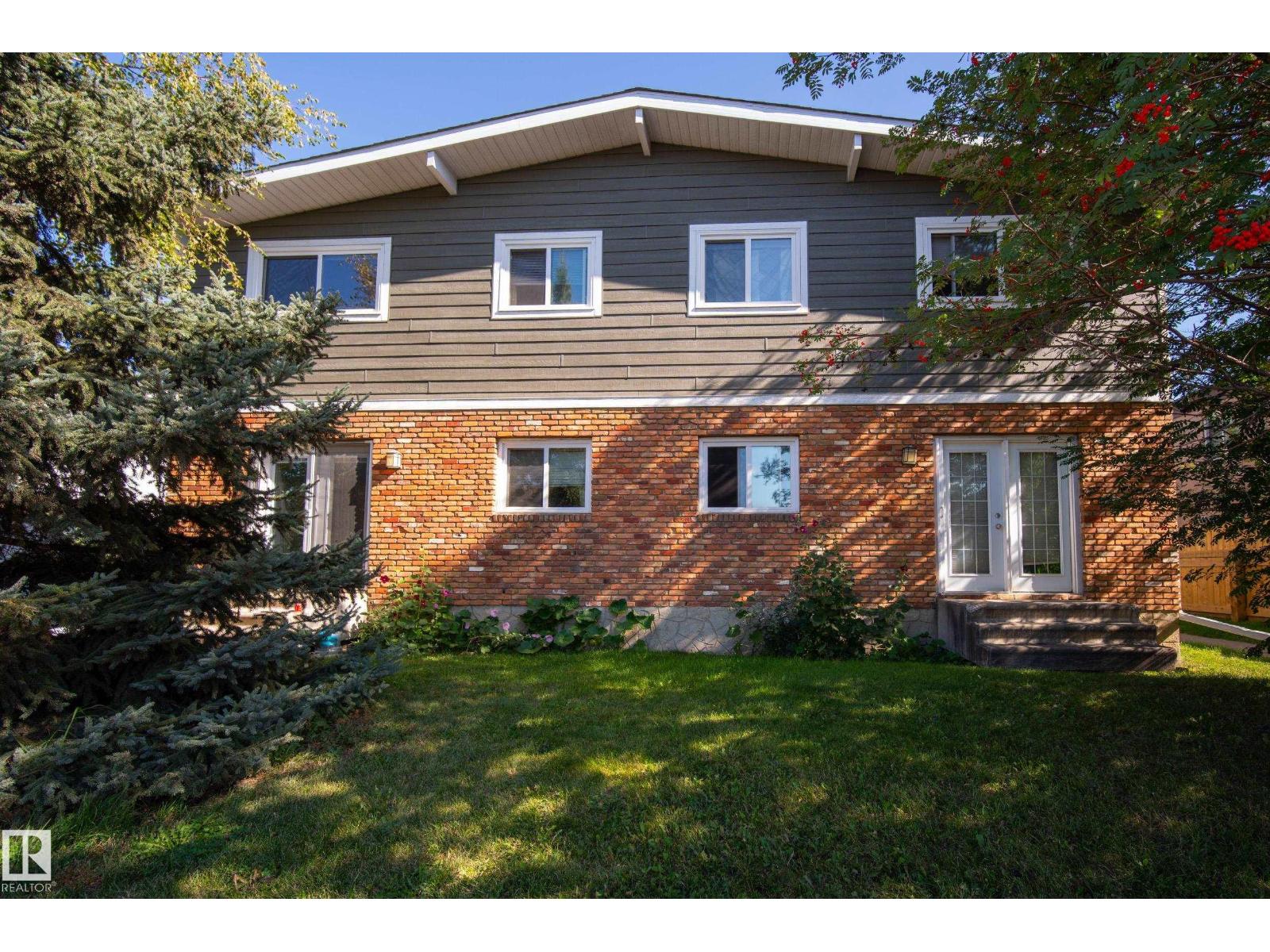 7711-7717 75 ST NW - 1