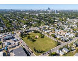 7711-7717 75 St Nw, Edmonton, AB T6C2G2 Photo 59