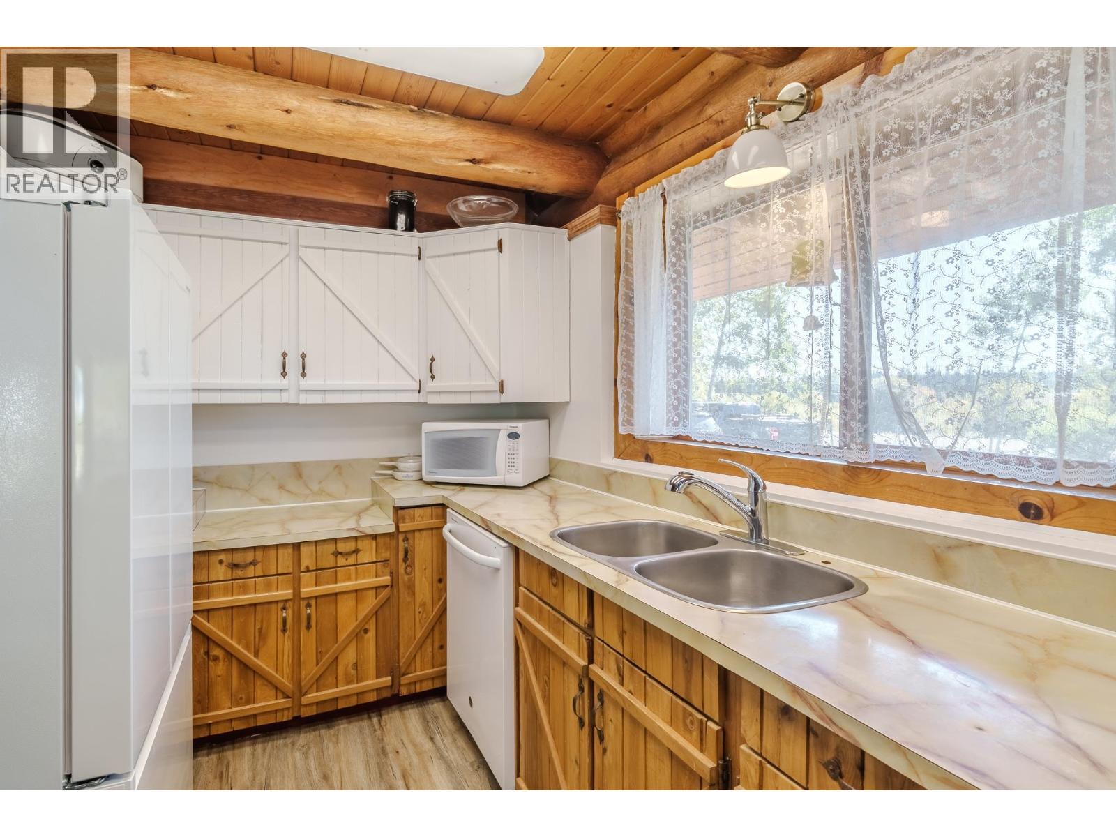 5975 LITTLE FORT 24 HIGHWAY - 6