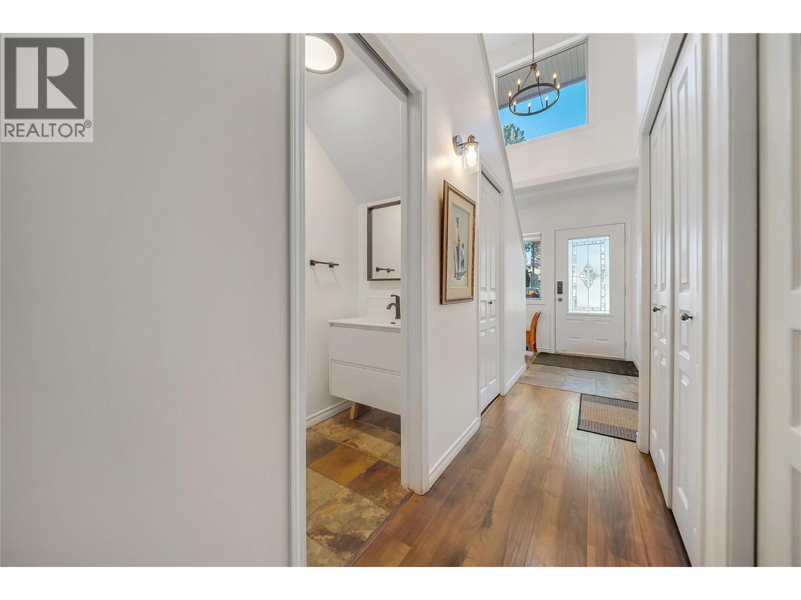 3339 Clement Road Unit# 7, Lake Country