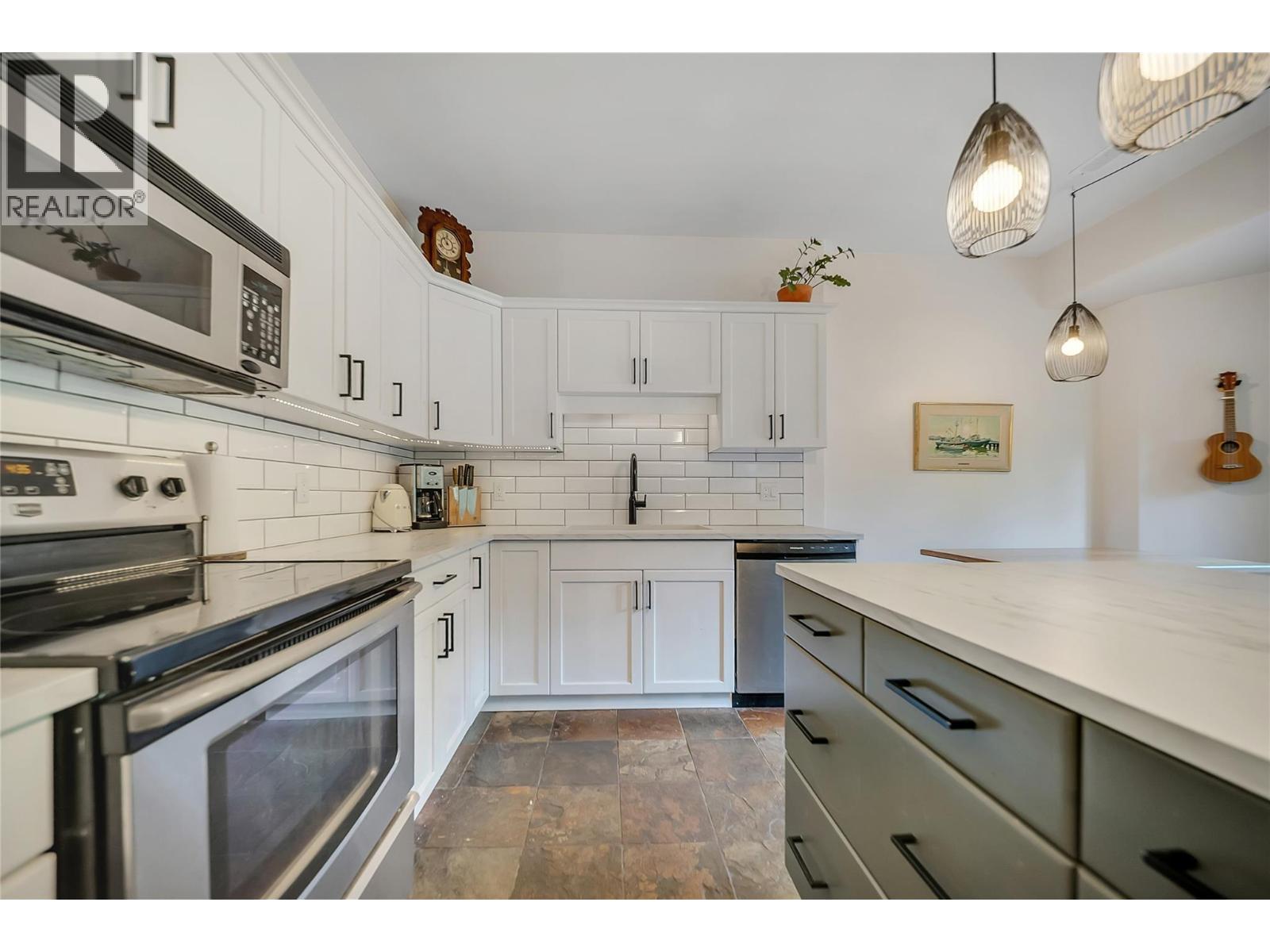 3339 Clement Road Unit# 7, Lake Country